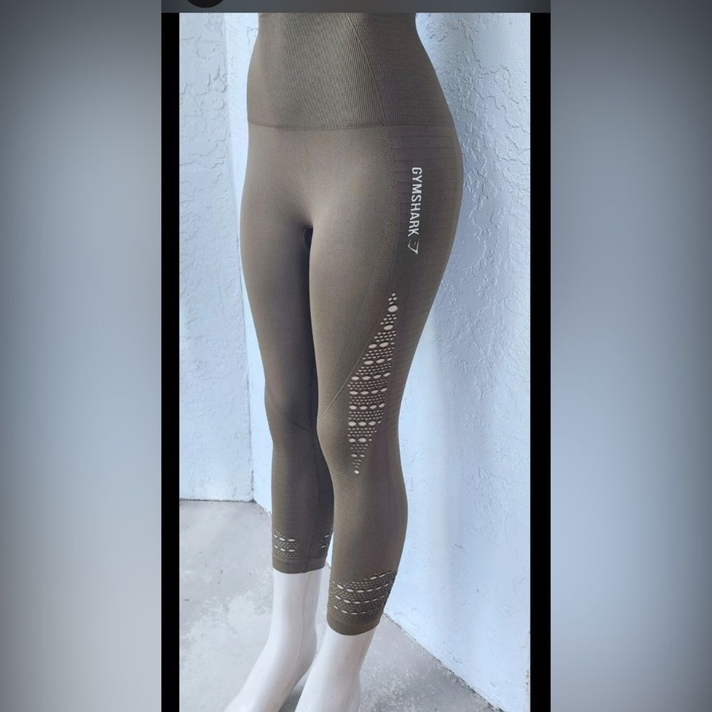 GYMSHARK Taupe Energy Seamless Crop Pants Leggings Women's Small